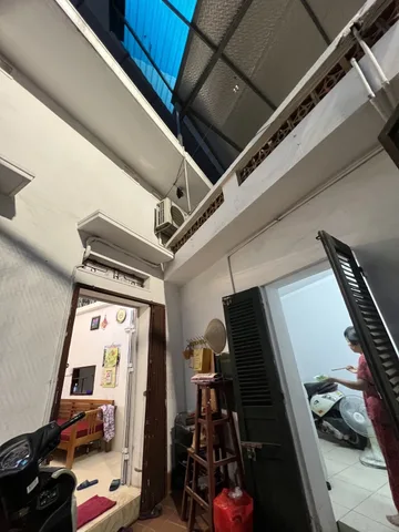 NHÀ LÔ GÓC NGUYỄN TRÃI – 50M² – 1 TẦNG + TUM – 7,5 TỶ