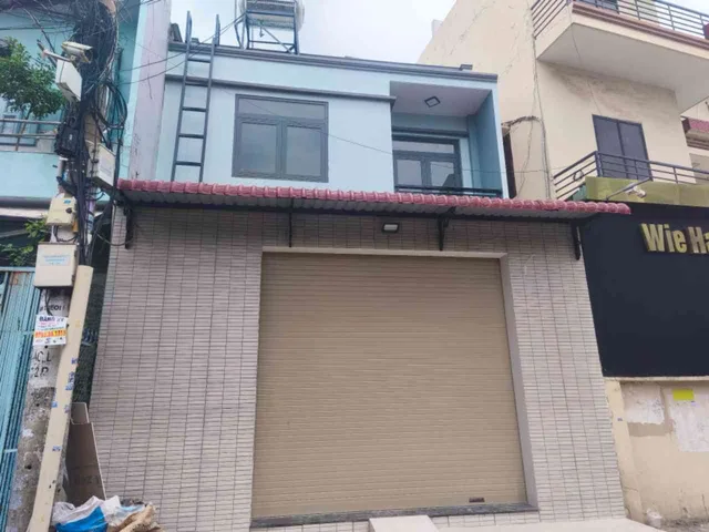 NHÀ 2 TẦNG MẶT TIỀN ĐƯỜNG MỚI XÂY - ĐƯỜNG NHỰA 2 XE TẢI TRÁNH, KINH DOANH TUYỆT VỜI -
