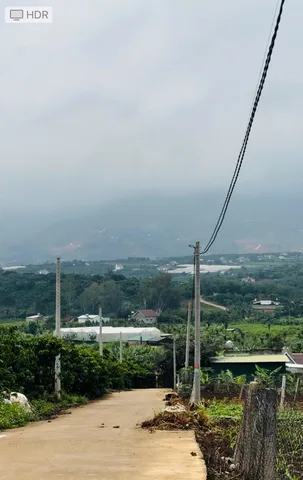 Đất phía sau chợ Nam Ban chỉ 800m. GIá 1.35 tỷ/263m2. Ngang 10m. View Đẹp, Thoáng. Phù hợp làm nhà vườn nghỉ dưỡng