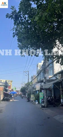 Bán nhà 90m² full thổ cư ngang 5m giá 11.4 tỷ tại Phường Linh Xuân