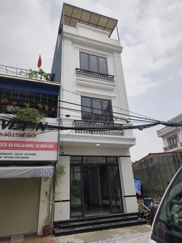 Chính chủ gửi bán căn nhà mặt ngõ rộng 8m tại Phương Lưu- Đông hải
