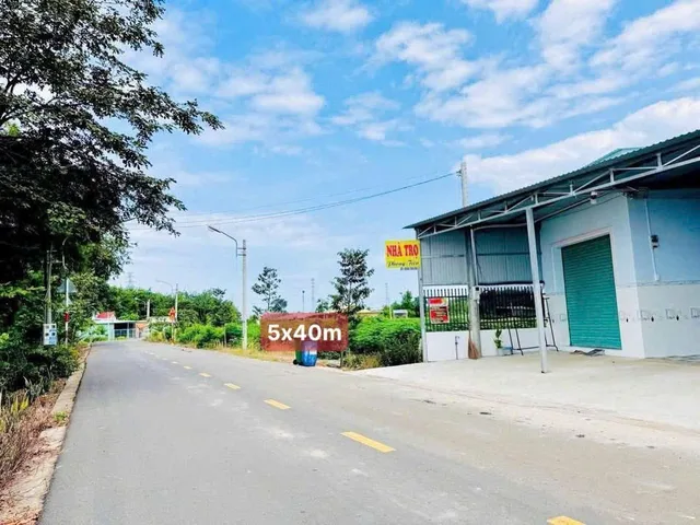 Bán Đất 200m² thổ cư 100m² giá bao sổ 700tr, sát bên dãy trọ tại đường Trừ Văn Thố Xã Trừ Văn Thố Huyện Bàu Bàng Bình Dương