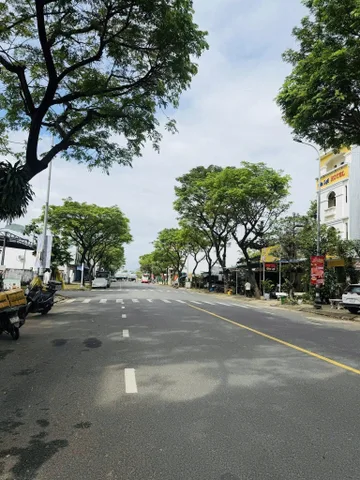 Bán cặp đất (ngang 9m) mặt tiền Kinh Dương Vương, gần biển. Trung tâm Liên Chiểu, chỉ 16 tỷ tl