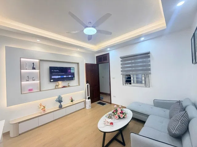 Bán Căn hộ chung cư 55m² giá 2.2 tỷ tại Phường Yên Hòa Hà Nội