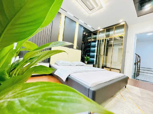 🔥Bán Nhà Đẹp Khương Trung, 15m Ra Ôtô Tránh, Ngõ Thông, Full Nội Thất, DT 35m2, 4 Tầng