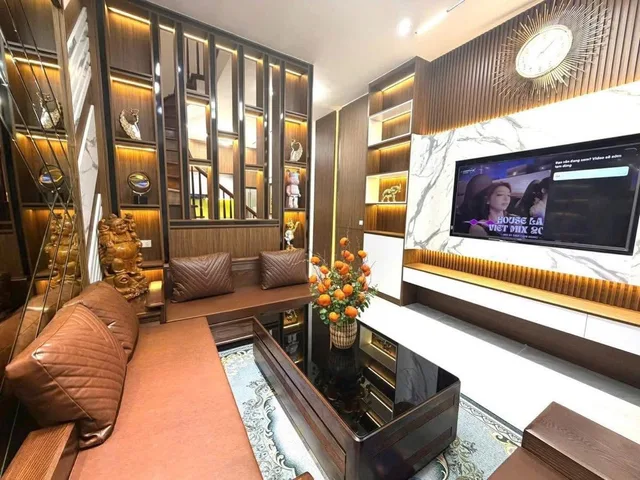🏡 BÁN NHÀ CẦU GIẤY 31M² × 5 TẦNG × MẶT TIỀN 5M – GIÁ 8,8 TỶ – TRUNG TÂM QUẬN CẦU GIẤY, HÀ NỘI 🏡