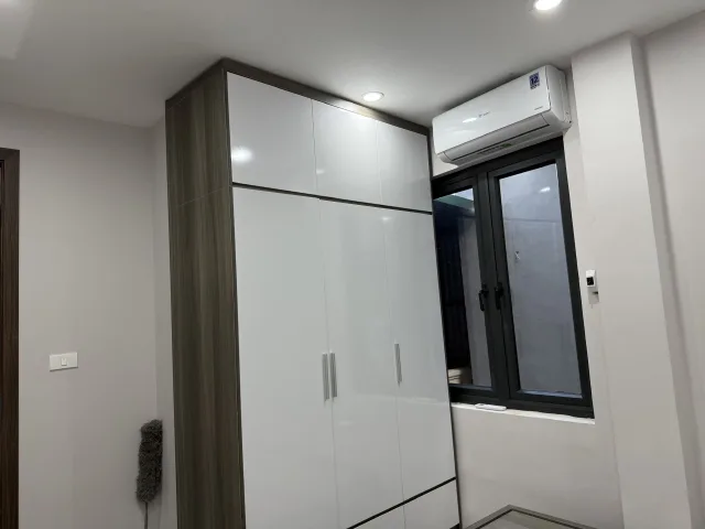 Kim Ngưu  25m2 - 5 tầng - 3 ngủ - ở sướng - gần ô tô - chỉ nhỉnh 6 tỷ