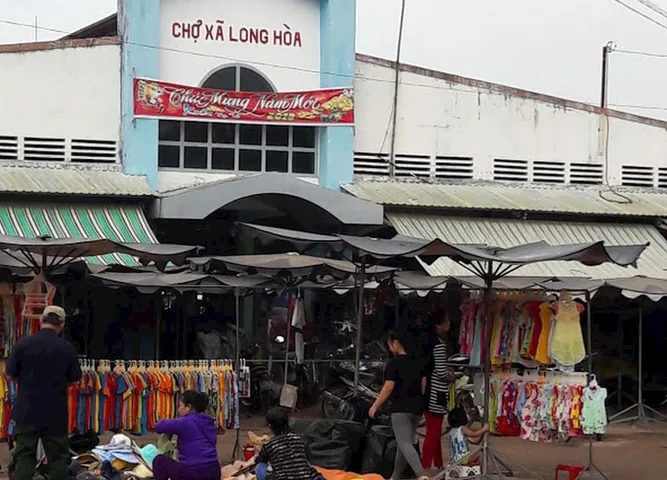 Chủ cần bán gấp lô đất mặt tiền đường nhựa to DT750 Long Hòa giá giảm sâu cho anh chị đủ tài chính xây nhà ở và đầu tư dòng tiền.