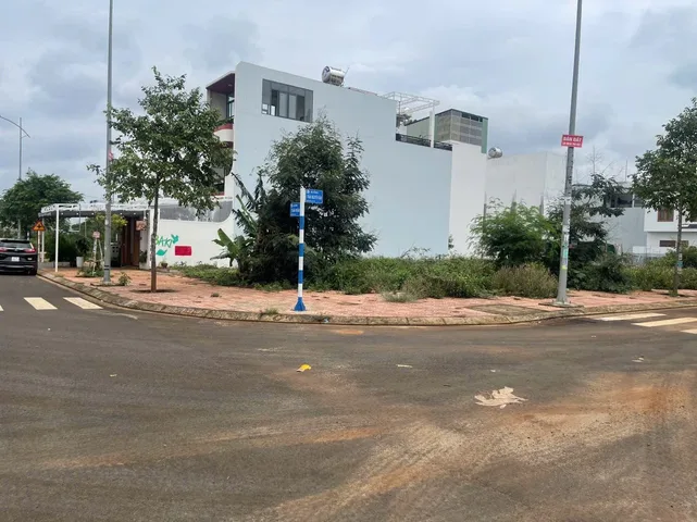 Bán Đất 173m² thổ cư 173m² giá 12.5 tỷ tại ( KĐG TDP 8 - 2 MT TRẦN NGUYÊN ĐÁN)