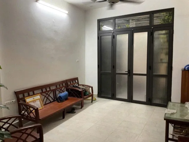 Cho thuê nhà ngõ 29 Dịch Vọng, Cầu Giấy 45M*5T(5 ngủ) giá 16.5 triệu