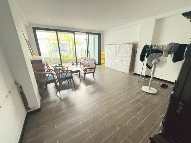 Bán nhà Nơ Trang Long - 4x16m vuông vức - HXH - Nhà mới vào ở ngay - sát bờ kè Xuyên Tâm