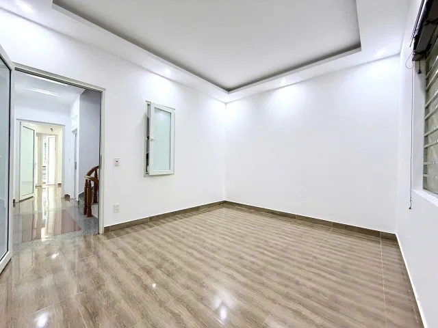Chính chủ gửi bán nhà 4 tầng tại Phương Lưu- Đông hải- Lê Hồng Phong, gần hồ điều hoà