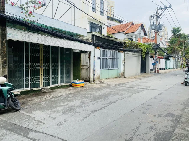 BÁN NHÀ MẶT TIỀN ĐƯỜNG 47, THẢO ĐIỀN , QUẬN 2 - 168M2 - NGANG 6.5M SẴN DÒNG TIỀN - TIỆN XÂY HẦM 6 TẦNG - GIÁ 37 TỶ