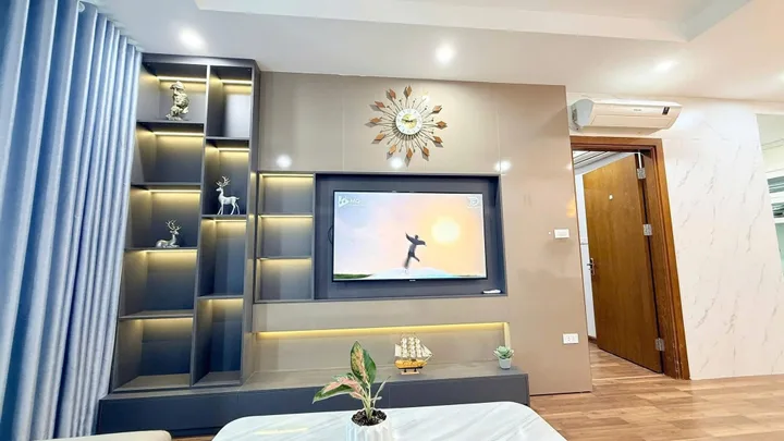 🏢 Bán Căn Hộ Goldmark City 136 Hồ Tùng Mậu – 77m² – Tầng 39 – Full Nội Thất Cao Cấp – View Quảng Trường & Bể Bơi Ruby – Sổ Đỏ Lâu Dài – Giá Chỉ 6.7 Tỷ (Giảm 1.45 Tỷ)

📞 Liên hệ Nga: 0982318676 để xem nhà trực tiếp.