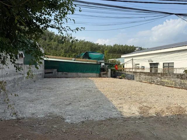 Bán Đất 138m² thổ cư 765m² giá 3.1 tỷ tại Đường Hoàng Minh Thảo Phường Nam Nha Trang Khánh Hòa