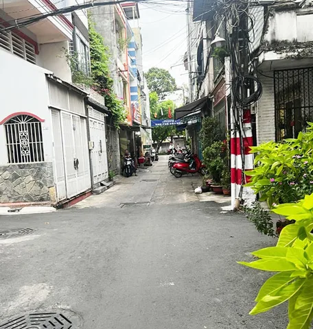 Nhà 4 tầng, Hẻm Xe Hơi, Trường Sa, thông Phạm Văn Hai, 40m2, chỉ 8 tỷ TL