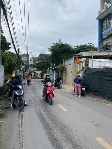 BÁN NHANH LÔ ĐẤT ĐẸP DIỆN TÍCH LỚN-  MẶT TIỀN KINH DOANH - GẦN ĐƯỜNG KHA VẠN CÂN - P. TRƯỜNG THỌ -KHU DÂN CƯ HIỆN HỮU - 18.3M2 - 752.5M2