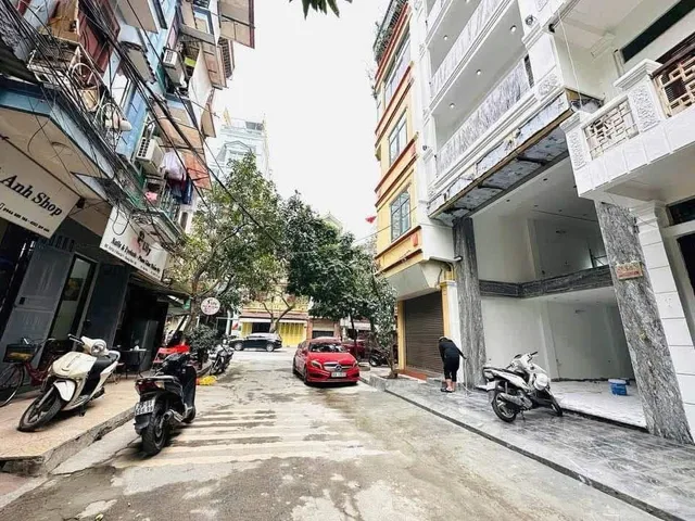 Hiếm, Giải phóng, Hoàng Mai, nhà xây mới, 7 tầng thang máy, ô tô vào nhà, 80m2, 25.7 tỷ