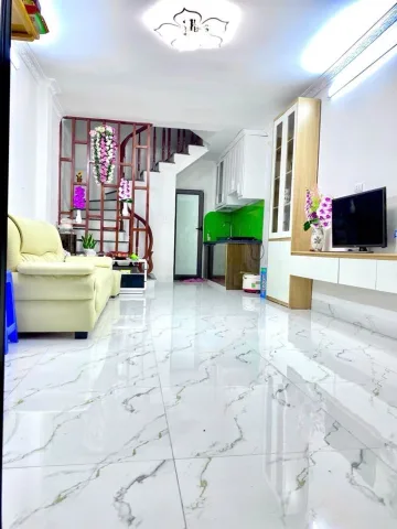 ✅ Bán Nhà Khương Trung, Dân Xây, Ngõ Ba Gác Tránh, DT 28m2, 4 Tầng, Không QH, Giá 6.x Tỷ