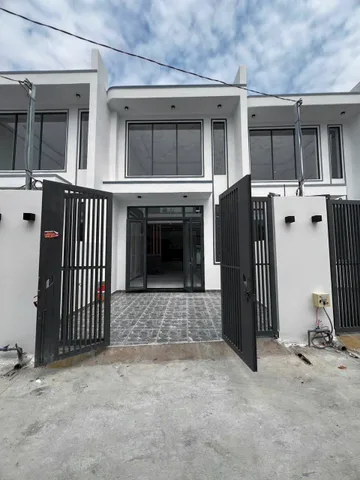 BÁN NHÀ BIÊN HOÀ 75M2 - 1 TỶ870 SỔ RIÊNG FULL THỔ CƯ - NHÀ MỚI XÂY VÀO Ở NGAY