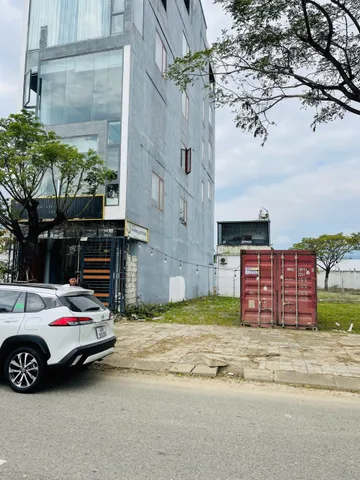 Bán Đất 105m² thổ cư giá 5 tỷ tại Đường Nguyễn Tất Thành, Golden Hills