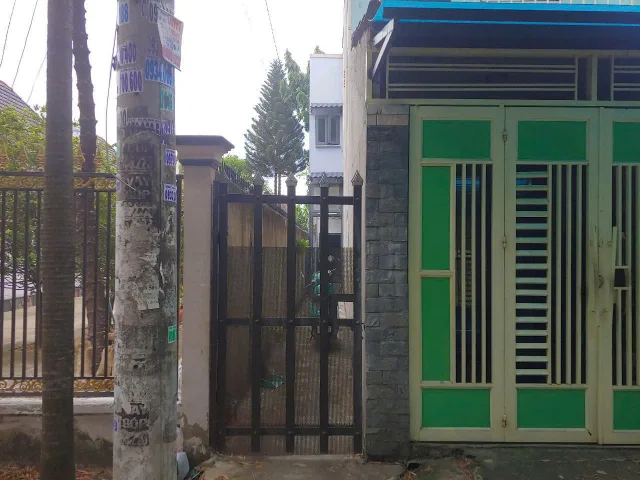 BÁN NHÀ TẠI TRỊNH THỊ DỐI - 57.5M2 CCVB CHỈ 1TỶ370. LH:0865189350.