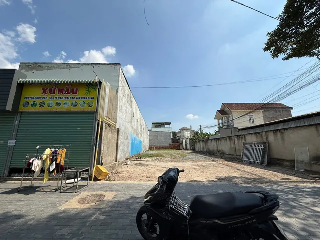 Bán Đất 12375m² thổ cư 70m² giá 6.3 tỷ tại Phường Phú Lợi Thành phố Thủ Dầu Một Bình Dương hạ giá còn 5 tỷ 950tr