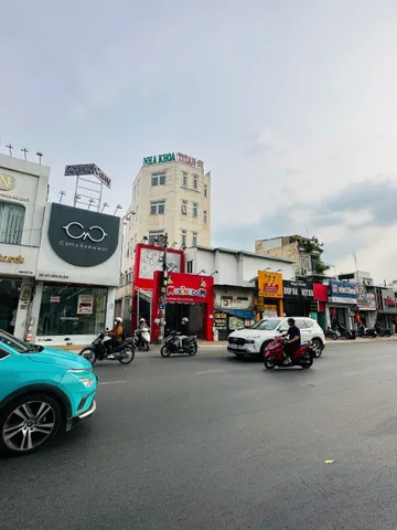 Bán nhà 5 Tầng góc 2 mặt tiền Võ Văn Ngân giá 27 tỷ tại Phường Thủ Đức TP. Hồ Chí Minh