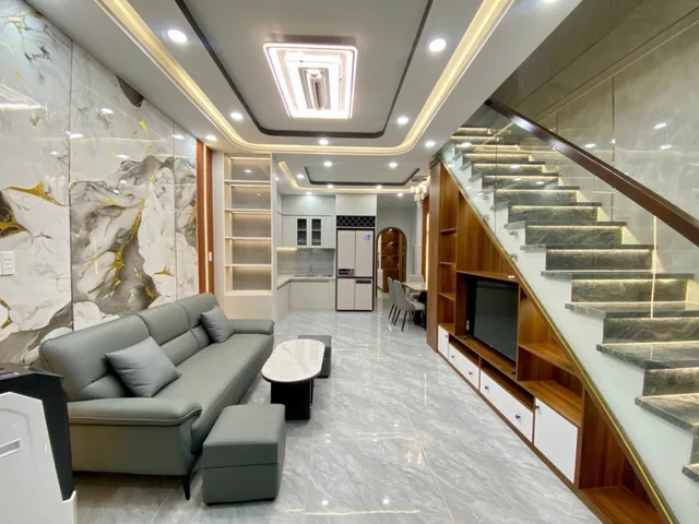 NHÀ MỚI TINH LÝ THƯỜNG KIỆT – FULL NỘI THẤT XỊN XÒ – THIẾT KẾ HIỆN ĐẠI – CHỈ 7.68 TỶ