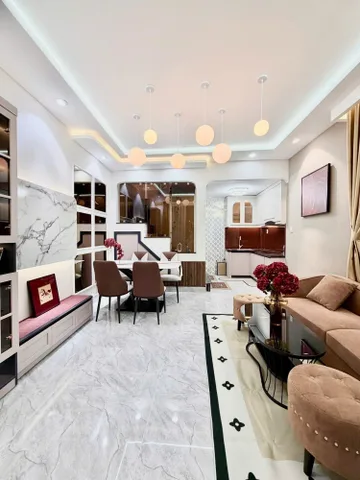 Bán Nhà riêng 30m² thổ cư 28m² giá 5.7 tỷ tại Phường Phú Nhuận TP. Hồ Chí Minh