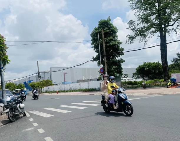 Bán Nhà riêng 82m² thổ cư 82m² giá 7.5 tỷ tại Đường Nguyễn Văn Luông Phường Bình Phú TP. Hồ Chí Minh
