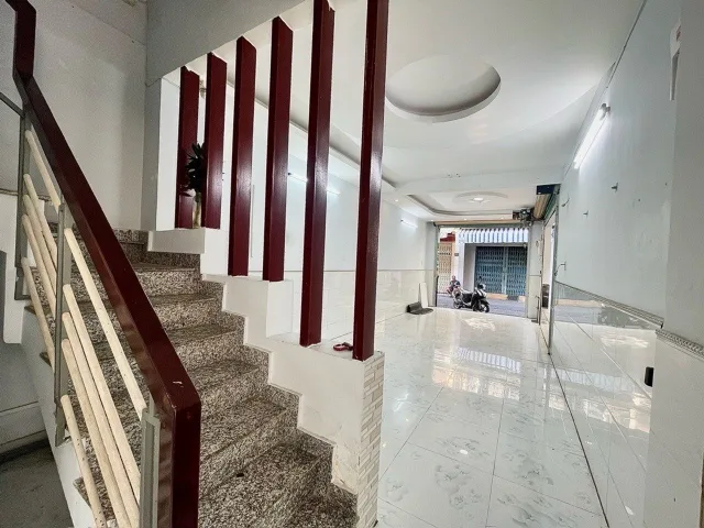 BÁN NHÀ HXH ĐƯỜNG DA NAM QUẬN 8 - DT 49MV SHR CHỈ 7TỶ630. LH:0986225711.