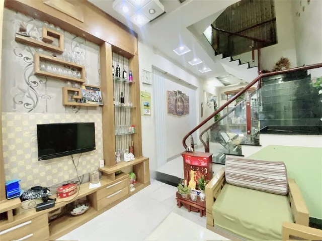 NHÀ 5 TẦNG TÔ HIẾN THÀNH – TRUNG TÂM QUẬN 10 – CHỈ 8 TỶ
