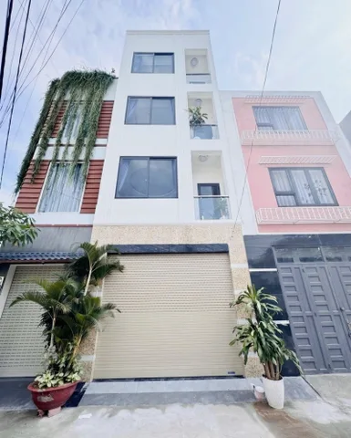 Nhà 5 Tầng Lã Xuân Oai, Ô Tô Vào Nhà - Gần Công Nghệ Cao. Giá Hơn 6 Tỷ