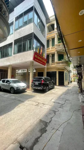 BÁN NHÀ ĐỘI NHÂN - 6 TẦNG THANG MÁY - 60M - OTO ĐỖ CỬA - NGÕ THÔNG - GẦN PHỐ - 16.8 Tỷ - Zalo 0902202125