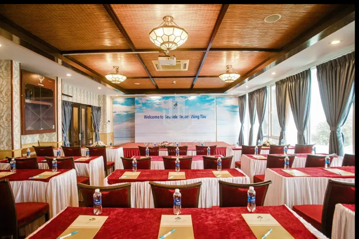 🔥 SIÊU PHẨM KHÔNG GIAN PHÒNG VIP ẨM THỰC TRONG RESORT BIỂN – LẦU 2 KHU NHÀ HÀNG TRUNG TÂM TRẦN PHÚ (P.1) – SẴN PHÂN KHU SANG TRỌNG GIÁ 150 TRIỆU! 🔥