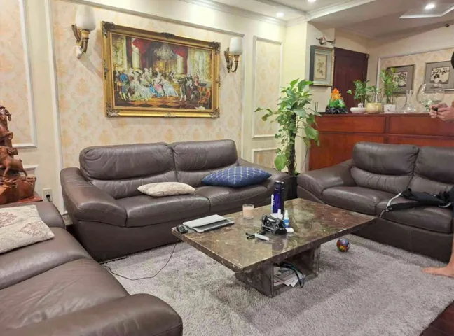 Bán CHUNG CƯ VIỆT HƯNG, TẦNG CAO - 155M 3PN MASTER - LÔ GÓC - FULL NỘI THẤT TIỀN TỈ
