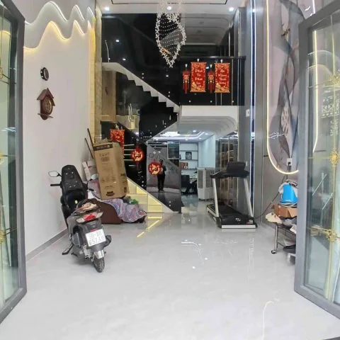 💥 nhà gần  ngã 3 Bình Trị Đông ,gần bệnh viện Bình Tân, và trường học các cấp, thuận tiện đi nhiều nơi.