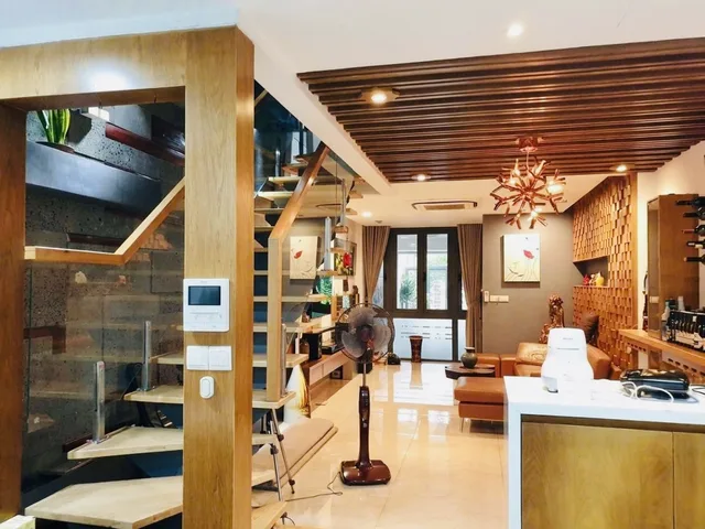 Bán Nhà riêng 80m² thổ cư 80m² giá 14 tỷ tại Đường Cao Thị Chính Phường Phú Thuận Quận 7 TP. Hồ Chí Minh