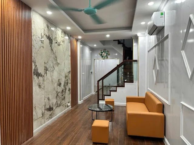 Bán nhà phố Nguyễn Ngọc Nại, Ngõ ô tô 5 tạ, đầy đủ công năng, 60m2, nhích 14 tỷ, dọn về ở ngay