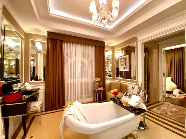 Cho thuê Nhà riêng 336m² giá 160 triệu/ tháng tại Phường Bình Trưng Tây Thành phố Thủ Đức TP. Hồ Chí Minh