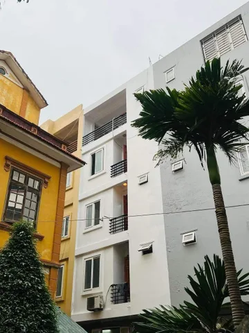 🏡 BÁN NHÀ TRẦN CUNG, BẮC TỪ LIÊM – 30M², 5 TẦNG, MẶT TIỀN 5,9M, 4 PHÒNG NGỦ, NGÕ RỘNG THOÁNG SÁNG, GẦN BỆNH VIỆN E – GIÁ 8,6 TỶ 📕✨

📞 Liên hệ: Nga 0982318676.