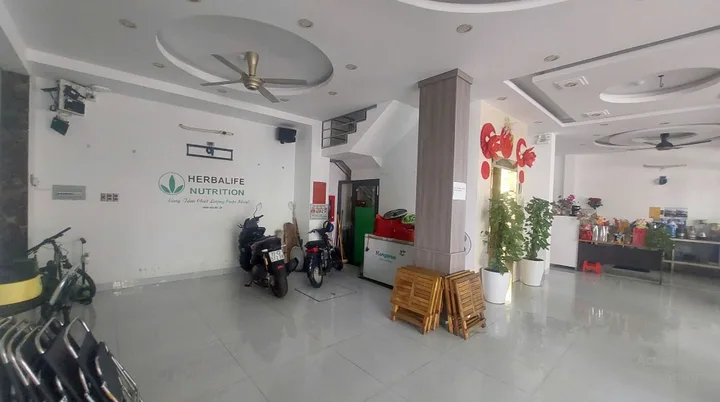 🔥 SIÊU PHẨM TOÀ THÁP THƯƠNG MẠI 2 MẶT TIỀN ĐẮC ĐỊA TRUNG TÂM PHƯỜNG 3 – KẾT CẤU 6 TẦNG SẴN THANG MÁY & PCCC – PHƯƠNG ÁN THUÊ KHAI THÁC LINH HOẠT GIÁ CHỈ TỪ 12 TRIỆU! 🔥