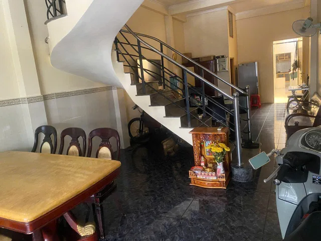 Bán Nhà Mặt Tiền 43 Nguyễn Bá Tòng, Tân Phú