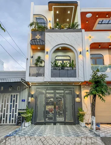 Bán Nhà đường D15 kdc Hồng Loan giá 5.9 tỷ tại Phường Cái Răng Cần Thơ