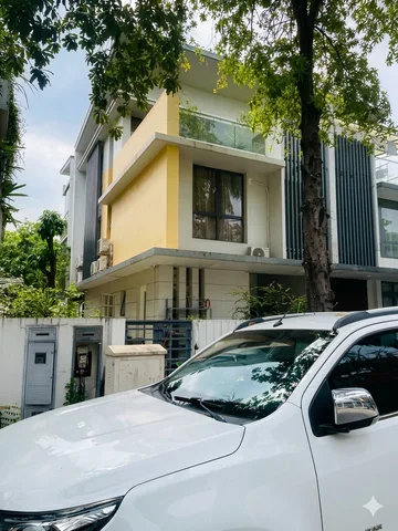BÁN BIỆT THỰ COMPOUND THE GARLAND FELIZA, QUẬN 9 - DT 194M2 - GIÁ 23.5 TỶ