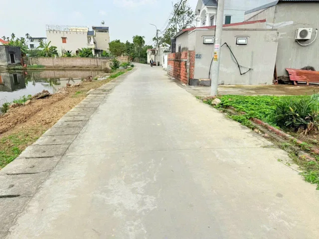 Bán Đất lô góc đường thông 67.7 m  Lâm Động ,Thuỷ Nguyên  . L/h:076.231.9990 em Thúy