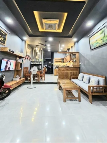 🔥 NHÀ ĐẸP FULL NỘI THẤT – 4PN KHÉP KÍN – CHỈ 4.x TỶ 🔥

🏡 4x10m • 4 tầng • có sân thượng & phòng thờ
✨ Full nội thất như hình – dọn vào ở ngay
🚗 Hẻm 7m dân trí cao • không lộ giới, không quy hoạch

⚡ Giá chỉ 4.x tỷ – gặp chính chủ chốt ngay! (A107)
