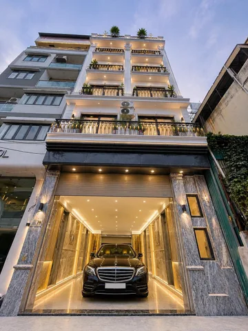 Bán nhà phân lô bộ công an, view hồ đầm hồng, 6 tầng thang máy, ô tô vào nhà, 17.9 tỷ
