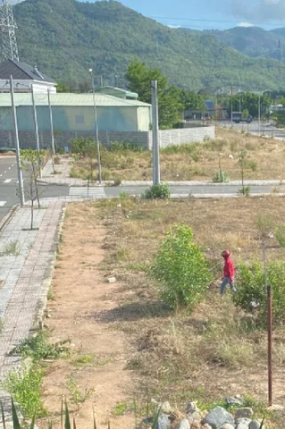 Bán Đất 104,5m² giá 4.3 tỷ tại Phường Long Hương TP. Hồ Chí Minh